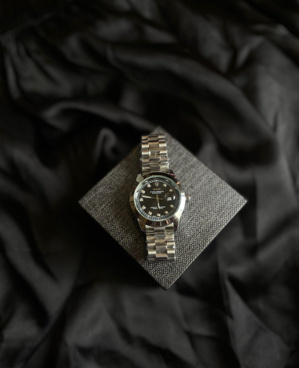 Rolex Datejust – Black Dial with Diamond Hour Markers