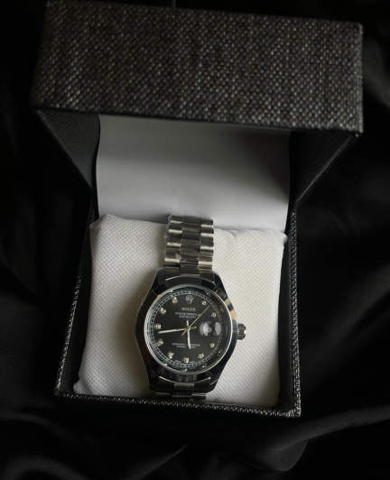 Rolex Datejust – Black Dial with Diamond Hour Markers
