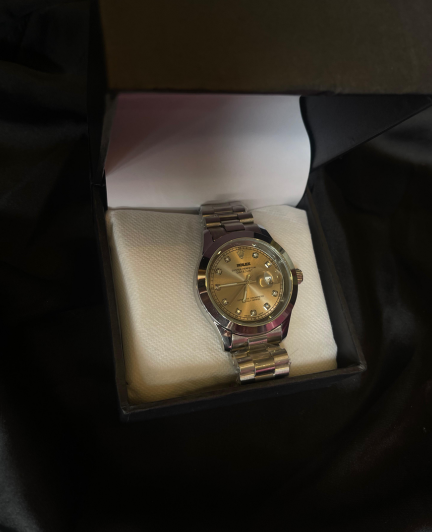 Rolex Datejust – Stainless Steel Silver Dial with Diamond Markers