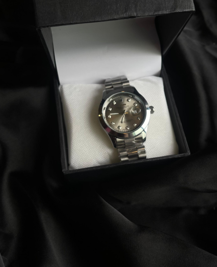 Rolex Datejust – Stainless Steel Silver Dial with Diamond Markers